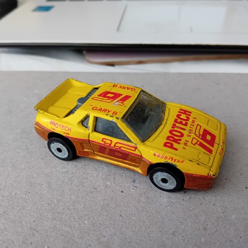 Matchbox pontiac fiero car - fiero,