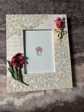 photo frame tulips and butterflies