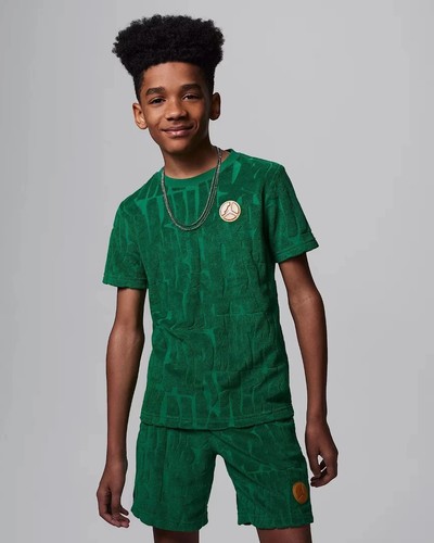 Boy large nike air jordan - large,