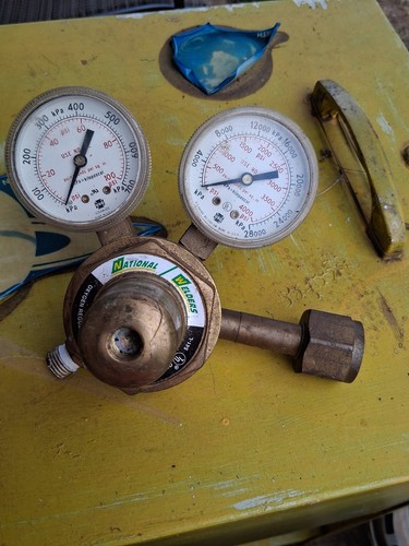 Acetylene regulator welding - acetylene,