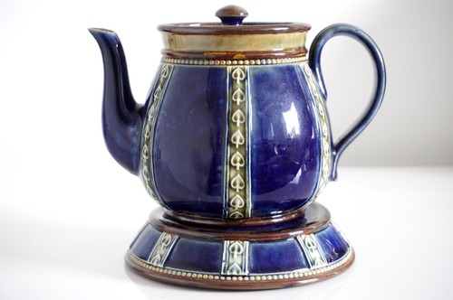 Scarce royal doulton - royal,
