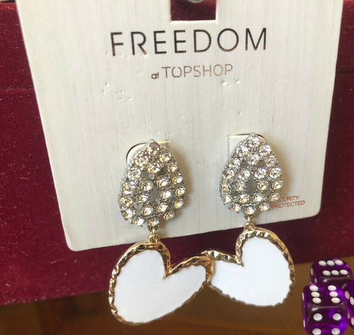 Earrings dangly white - earrings, hearts