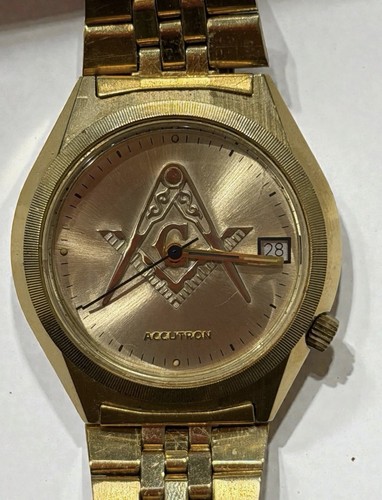 1977 bulova accutron - bulova, freemason