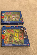 8 Finger Skateboard 2 x 4 Pack