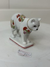 Franklin Mint Cat Curio Cabinet Kakiemon Floral Japanese Ceramic Ornament
