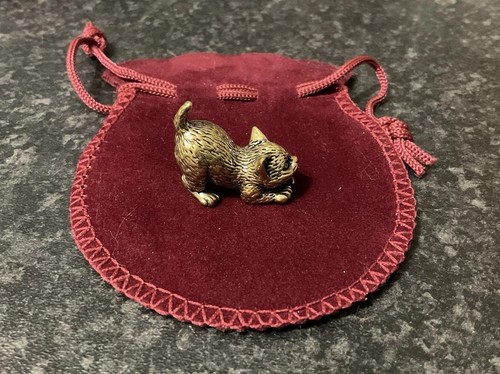 Lucky dinky miniature - lucky,