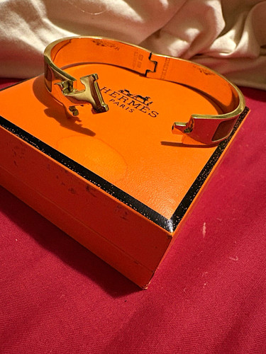 Hermès paris shape hinged - paris, h