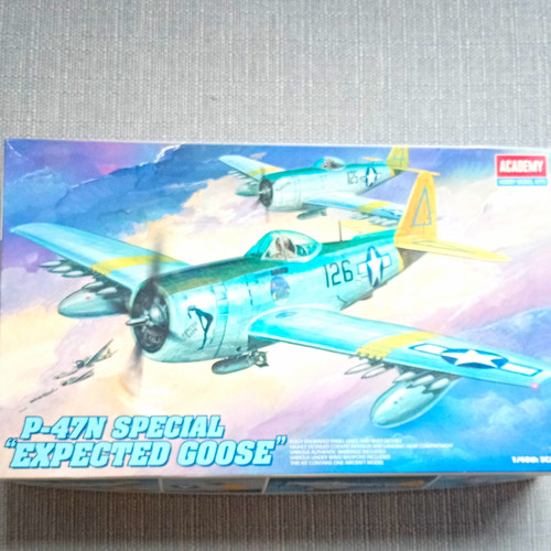 Academy 47n thunderbolt - academy, p-47n