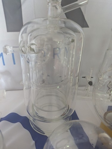Large jacketed reactor vessel - large,