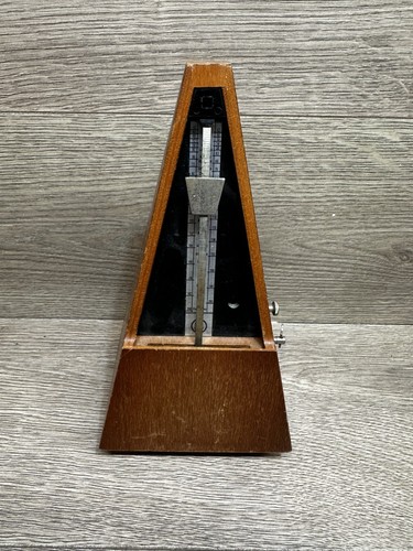 Maelzel universal mechanical - universal,