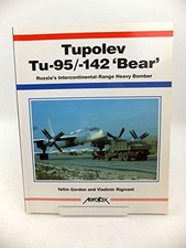 Tupolev Tu-95/Tu-142 'Bear'