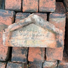 Reclaimed triangle wall coping - triangle,