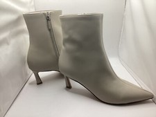 STEVE MADDEN LULAH ANKLE ZIP