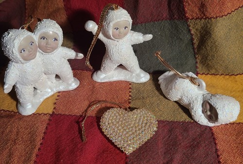 Christmas ornaments lot 3 - ornaments, of