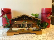 Vintage Reuge Schneizer Pine Wood Swiss Chalet Musical Box / Christmas Décor VGC