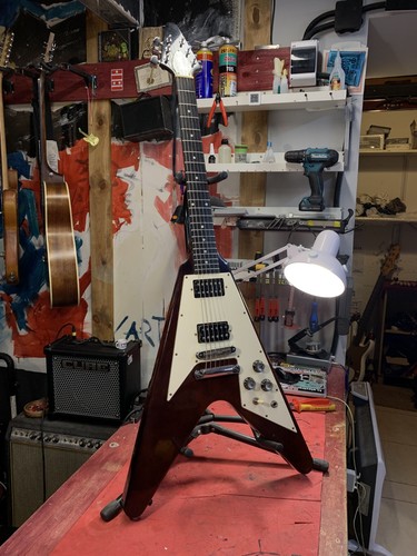 Gibson reissue flying - gibson,