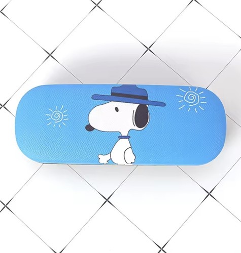 Colourful snoopy hard - colourful,