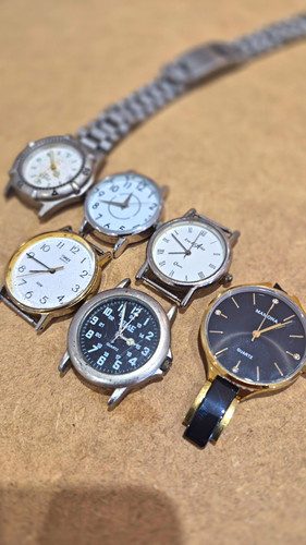 Quartz watch job - job, timex