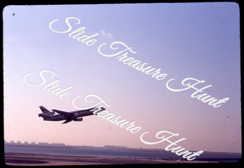 Delta airlines aircraft - delta,