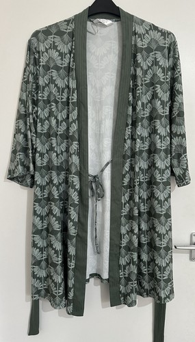 Primark green floral pattern - primark,