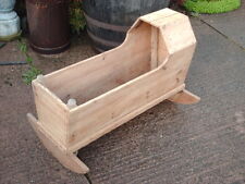 VICTORIAN RUSTIC PINE ROCKING CRADLE / CRIB