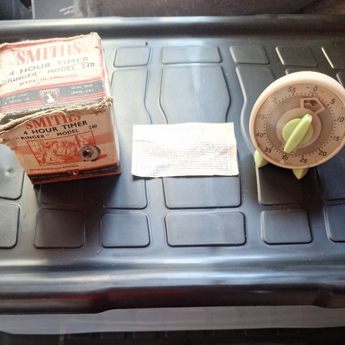 Vintage manual smiths ringer - manual,