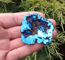 STUNNING COBALT AURA QUARTZ