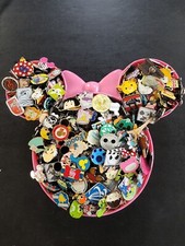 DISNEY PIN TRADING LOT 50, NO