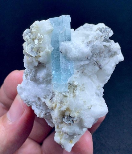 Natural blue aquamarine - natural,