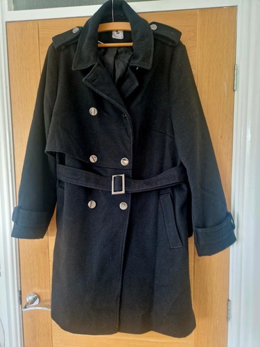 Lovely black coat - tu,
