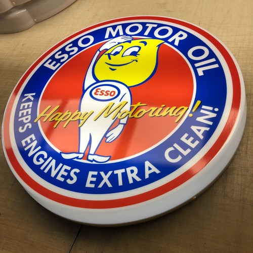 Esso oildrop boy - esso, illuminated