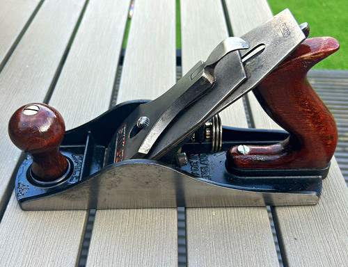 Stanley bailey 1 - , 4