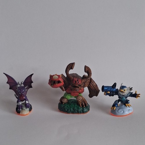 Skylanders giants figures - skylanders,