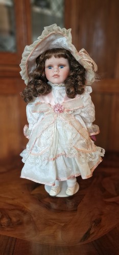 Sophie leonardo collector - 'sophie',