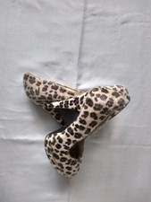 Ladies Size 6 Animal Print Platform Shoes