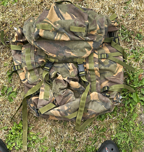 Sgt robertsons camouflage - sgt,
