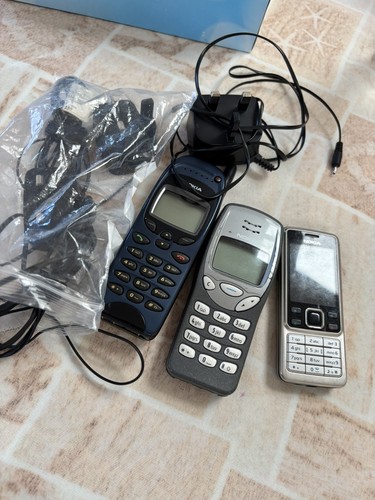 Old nokia mobile phones - mobile,