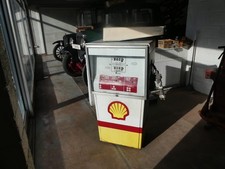 Classic '70's Wayne Blendel petrol pump.