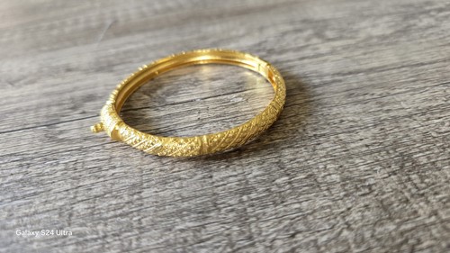 Dubai gold plated open bangle - dubai,