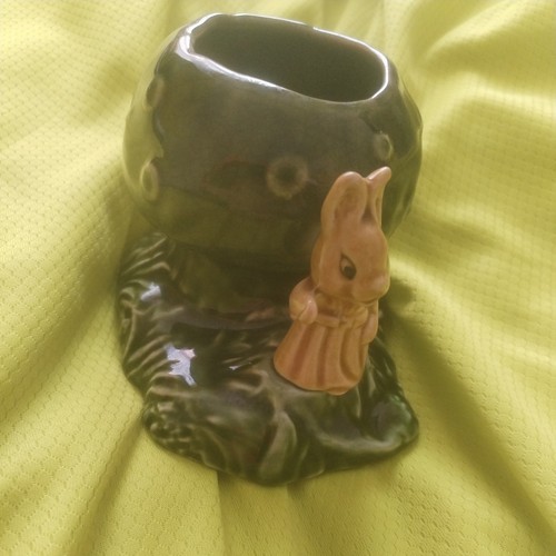 Sylvac 707 pixie vase - 707,