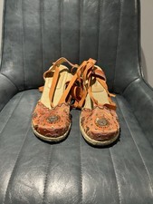 Skechers Orange Beaded