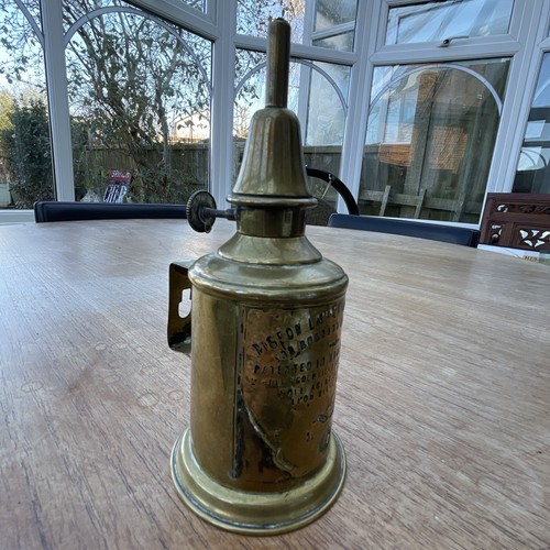 Antique vintage authentic - antique,