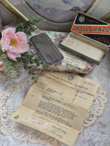 Vintage rolls razor - vintage, box