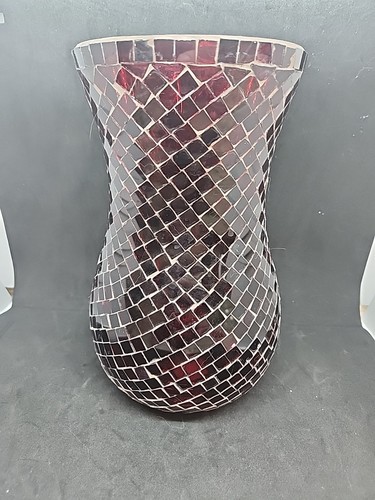 Mosaic red glass vase - red,