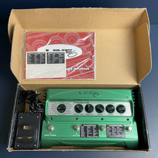 Line6 DL4 Digital Delay Modeller Guitar Effect Pedal
