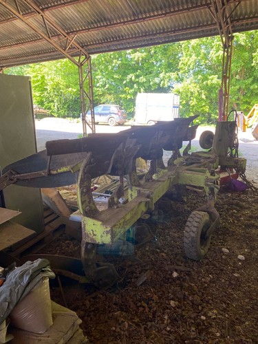 Used dowdeswell furrow - 4,