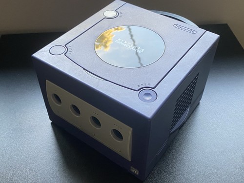 Nintendo gamecube console - nintendo,