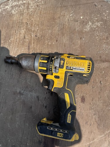 Dewalt combi drill dcd795 - drill,