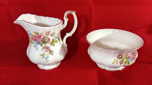 Royal albert moss - royal, rose'