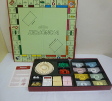 Monopoly 000011 Deluxe Edition